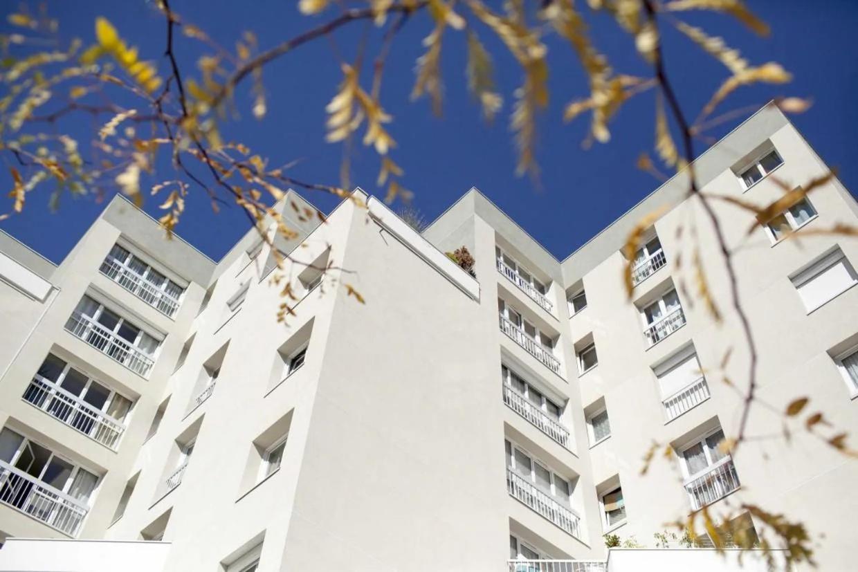 Une Chambre Privee Entre Paris Et Disneyland Noisy-le-Grand Kültér fotó